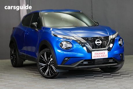 Blue 2023 Nissan Juke Hatchback TI