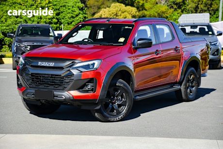 Gold 2025 Isuzu D-MAX Crew Cab Utility X-Terrain (4X4)