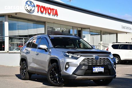 Silver 2023 Toyota RAV4 Wagon Cruiser (awd) Hybrid