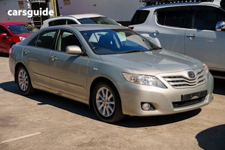 Silver 2011 Toyota Camry Sedan Ateva