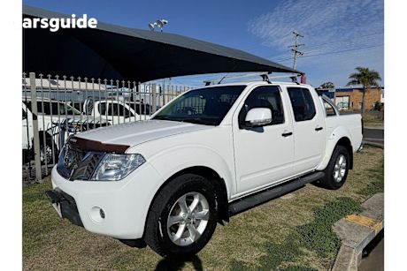 White 2013 Nissan Navara OtherCar ST R