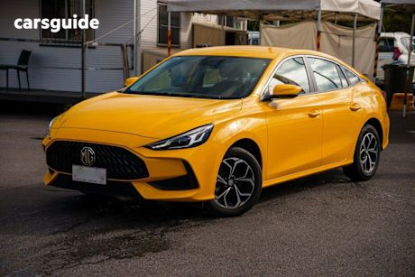 Yellow 2023 MG MG5 Sedan Vibe