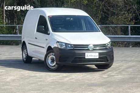 White 2019 Volkswagen Caddy Van TSI220