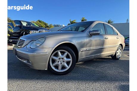 Silver 2004 Mercedes-Benz C240 Sedan Classic