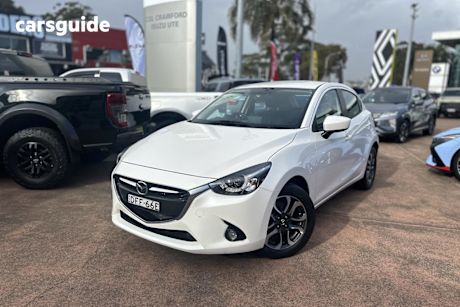 White 2016 Mazda 2 Hatchback Genki