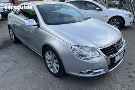 Silver 2007 Volkswagen EOS Convertible