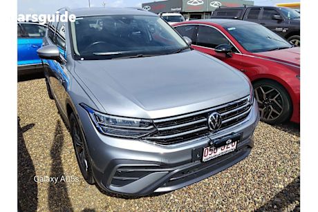 Silver 2023 Volkswagen Tiguan Wagon 132TSI Life