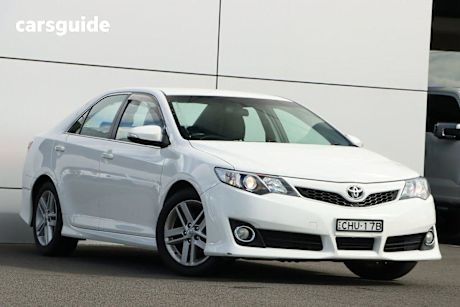 White 2012 Toyota Camry Sedan ATARA SX F