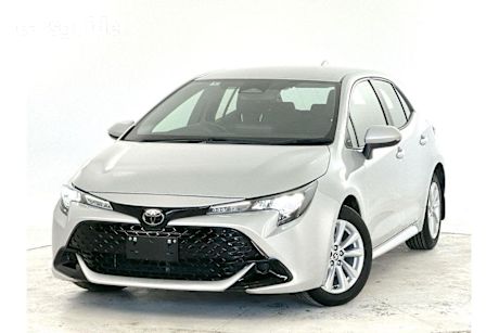 Silver 2022 Toyota Corolla Hatch ASCENT SPORT F