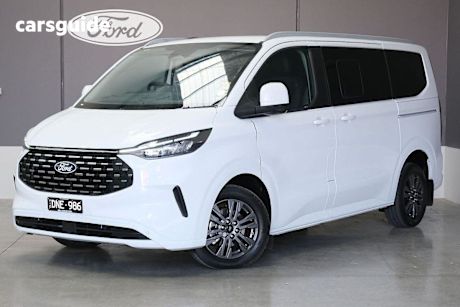 White 2024 Ford Tourneo OtherCar TITANIUM X F