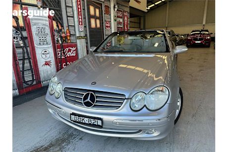 Silver 2004 Mercedes-Benz CLK-Class Sedan CLK320 ELEGANCE
