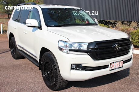 White 2016 Toyota Landcruiser Wagon Sahara (4X4)