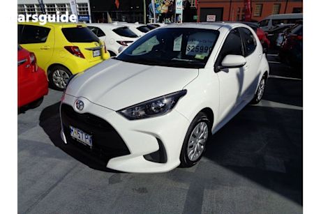 White 2021 Toyota Yaris Hatch ASCENT SPORT F