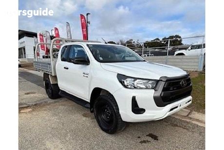 White 2021 Toyota Hilux OtherCar SR 4X4