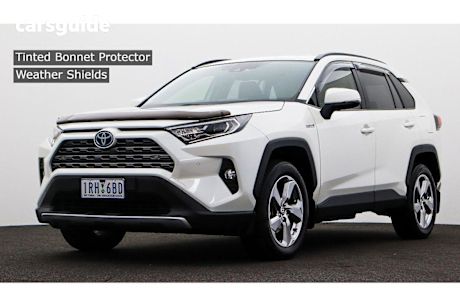 White 2020 Toyota RAV4 SUV GXL F
