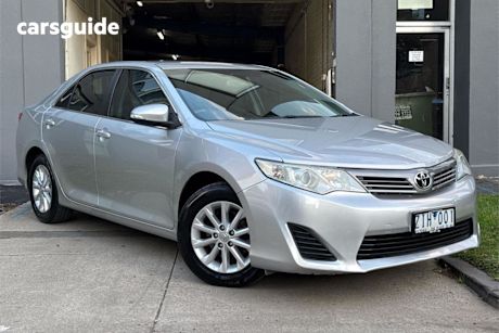 Silver 2012 Toyota Camry Sedan Altise