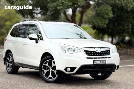 White 2014 Subaru Forester Wagon 2.5I-S