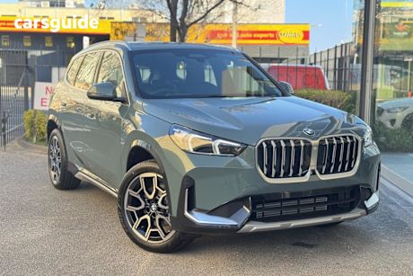 Green 2025 BMW X1 Wagon Sdrive18I