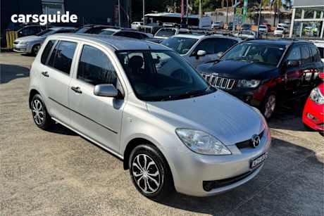 Silver 2006 Mazda 2 Hatchback NEO