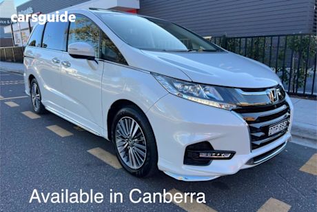 White 2018 Honda Odyssey Wagon VTI-L
