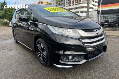 Black 2016 Honda Odyssey Wagon