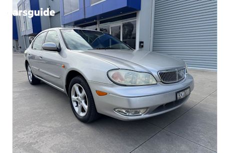 Silver 2002 Nissan Maxima Sedan TI F