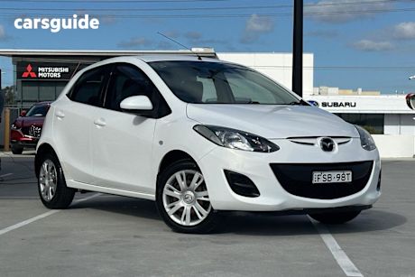 White 2012 Mazda 2 Hatchback NEO