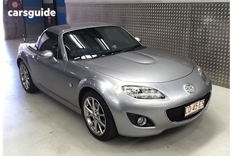 Silver 2011 Mazda MX-5 Coupe ROADSTER COUPE R