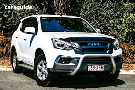 White 2017 Isuzu MU-X Wagon LS-M (4X4)
