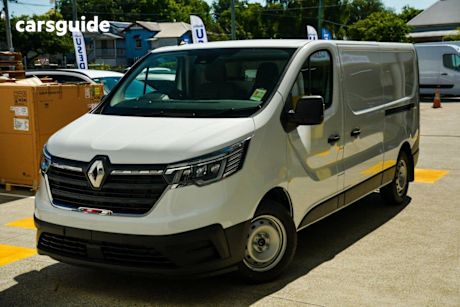 White 2025 Renault Trafic Van L2 LWB PRO