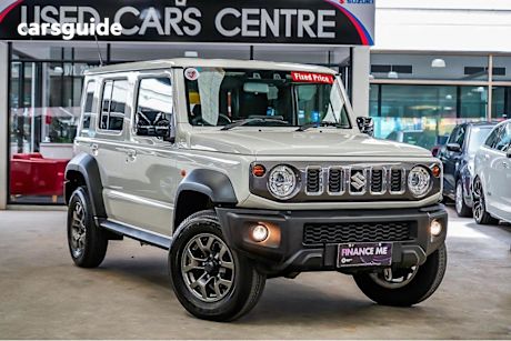 White 2024 Suzuki Jimny Wagon XL 4X4