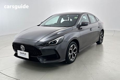 Grey 2024 MG MG5 Sedan Vibe