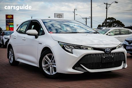White 2022 Toyota Corolla Hatchback Ascent Sport Hybrid