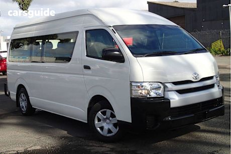 White 2017 Toyota Hiace Bus Commuter