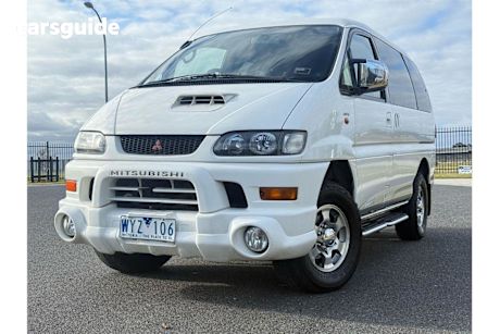 White 2002 Mitsubishi Delica OtherCar