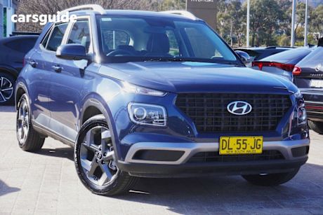 Blue 2024 Hyundai Venue Wagon Active