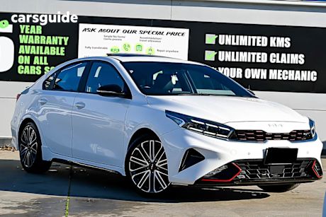 White 2022 Kia Cerato Sedan GT