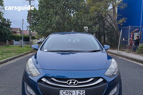 Blue 2014 Hyundai I30 Hatchback Trophy