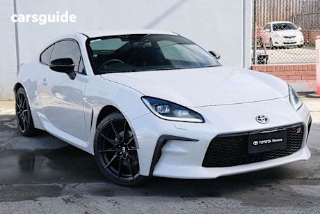 White 2023 Toyota GR86 Coupe GTS R