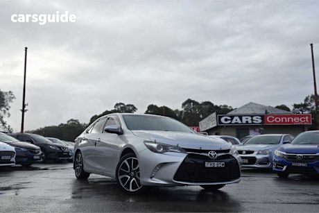 Silver 2016 Toyota Camry Sedan Atara SX