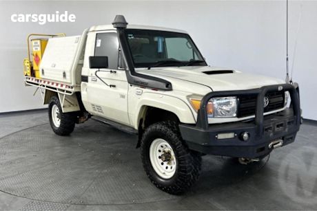 White 2015 Toyota Landcruiser Cab Chassis Workmate (4X4)