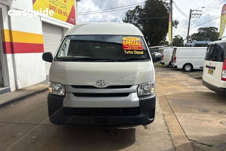 White 2016 Toyota Hiace Van Slwb