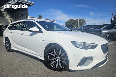 White 2018 Holden Commodore Sportswagon RS