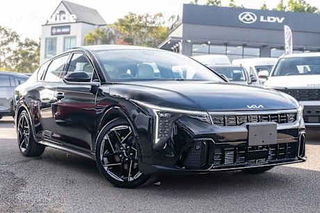 Black 2025 Kia K4 Sedan GT-LINE F