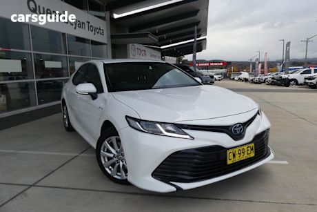 White 2020 Toyota Camry Sedan Ascent