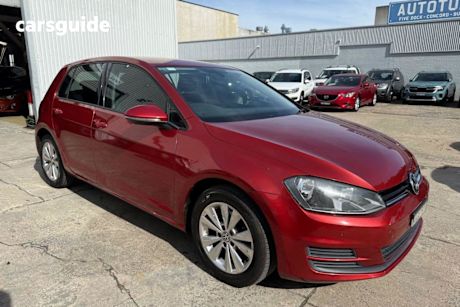 Red 2013 Volkswagen Golf Hatchback 90 TSI Comfortline