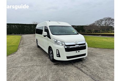 White 2024 Toyota Hiace Bus Slwb Commuter GL (12 Seats)
