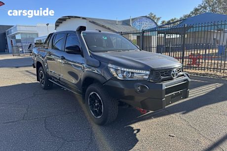 Grey 2018 Toyota Hilux OtherCar
