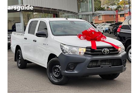 White 2021 Toyota Hilux Ute Tray WORKMATE R