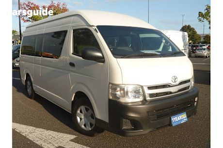 White 2011 Toyota Hiace Bus Commuter